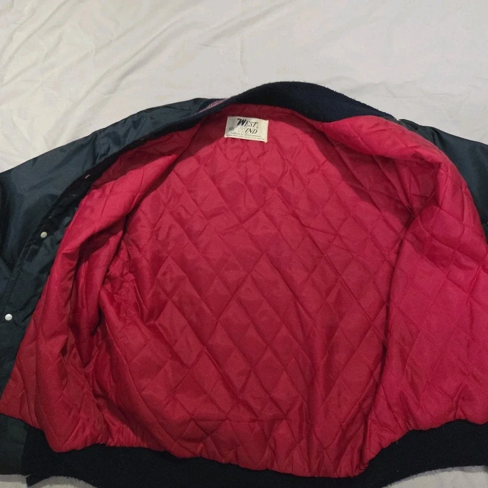 VTG West Wind Buccaneer Snap Bomber Varsity Jacket Sz Medium Black/Red Satin EUC